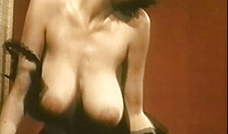 Belle ado rousse film amateur gratuit x avec d'énormes seins naturels jouant avec